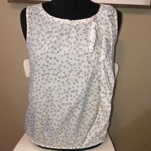 🎉3/$20🎉 Loft Sleeveless Blouse SP